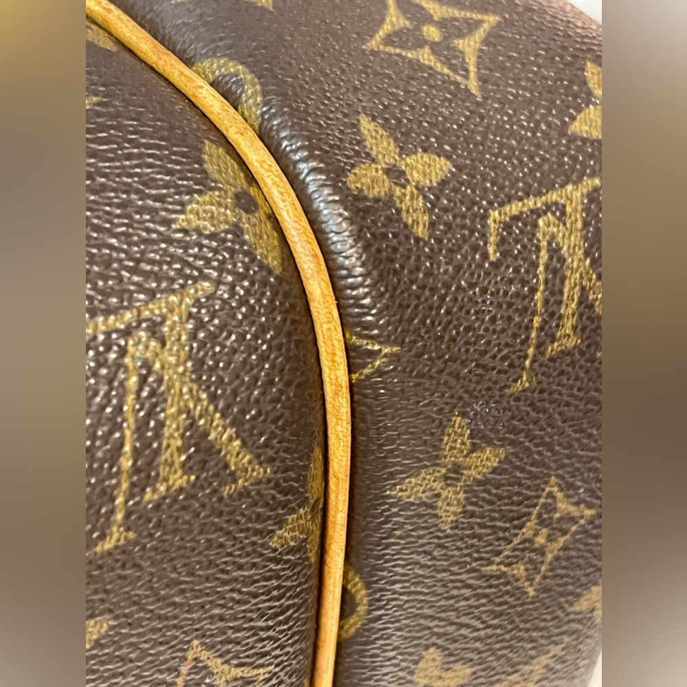 Louis Vuitton Brown and Gold Travel Bag - Picture 11 of 16